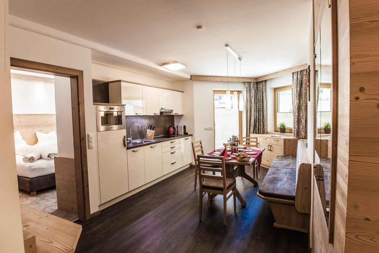 Schoenblick Appartements ทักซ์ ภายนอก รูปภาพ