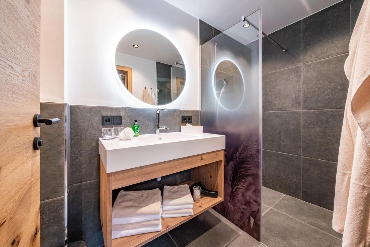 Schoenblick Appartements ทักซ์ ภายนอก รูปภาพ